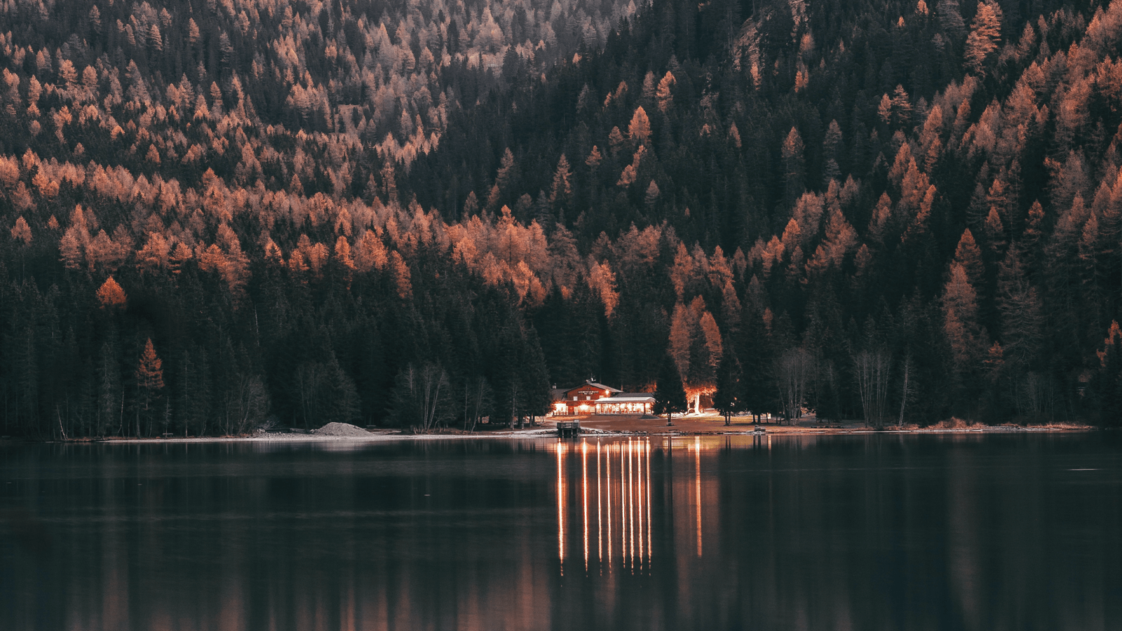 现代企业非人管理